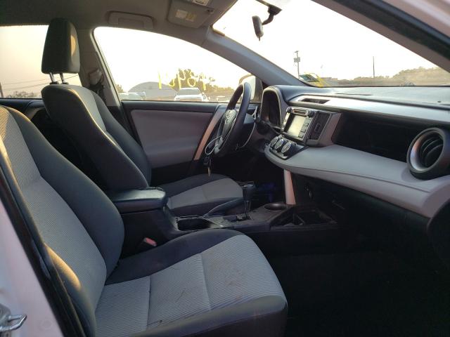 Photo 5 from auction – 2014 TOYOTA RAV4 LE with VIN JTMBFREV8ED061208
