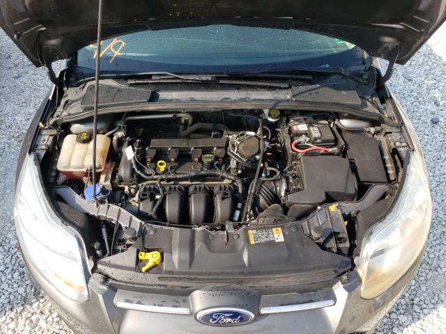 Photo 7 from auction – 2014 FORD FOCUS SE with VIN 1FADP3F28EL306396