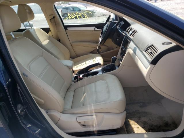 Photo 5 from auction – 2013 VOLKSWAGEN PASSAT SE with VIN 1VWBN7A30DC094197