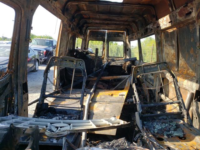 Photo 9 from auction – 2004 SPRINTER 2500 SPRIN with VIN WD2PD743145612229