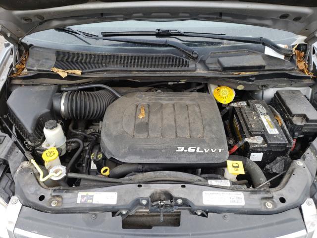 Photo 7 from auction – 2014 CHRYSLER TOWN & COU with VIN 2C4RC1BG2ER348149