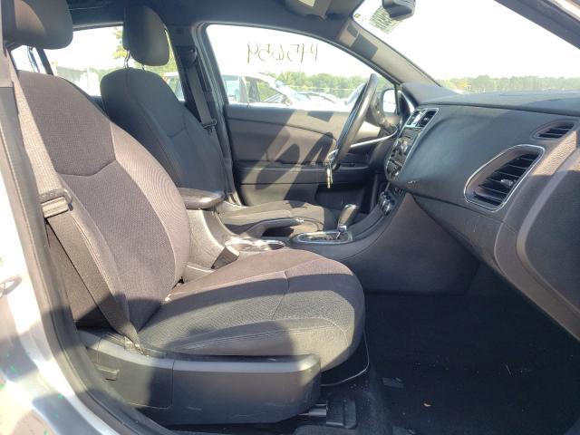 Photo 5 from auction – 2013 CHRYSLER 200 TOURIN with VIN 1C3CCBBB6DN598395