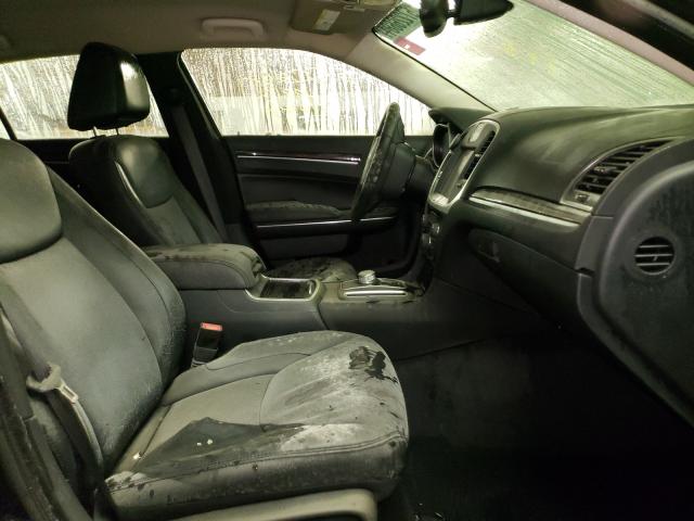 Photo 5 from auction – 2015 CHRYSLER 300 LIMITE with VIN 2C3CCAAG0FH786509