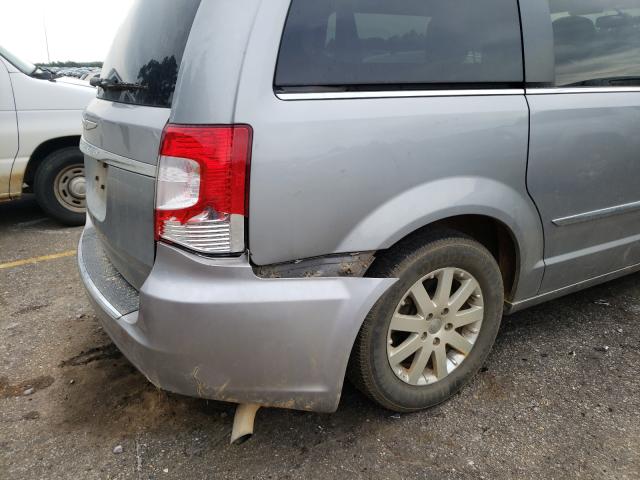 Photo 9 from auction – 2014 CHRYSLER TOWN & COU with VIN 2C4RC1BG2ER348149