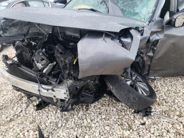 Photo 9 from auction – 2017 NISSAN PATHFINDER with VIN 5N1DR2MN1HC645884