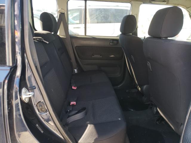 Photo 6 from auction – 2005 TOYOTA SCION XB with VIN JTLKT324650218960