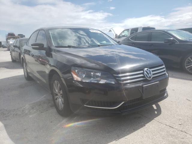 VOLKSWAGEN PASSAT S 2013 with VIN 1VWAP7A32DC035657 - Photo from auction