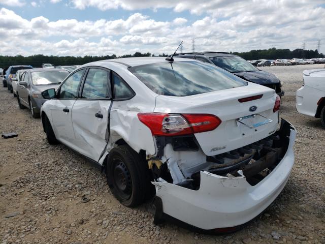 Photo 3 from auction – 2016 FORD FOCUS S with VIN 1FADP3E20GL288464