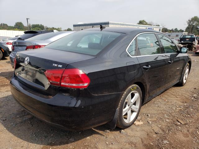 Photo 4 from auction – 2015 VOLKSWAGEN PASSAT SE with VIN 1VWBT7A30FC061872