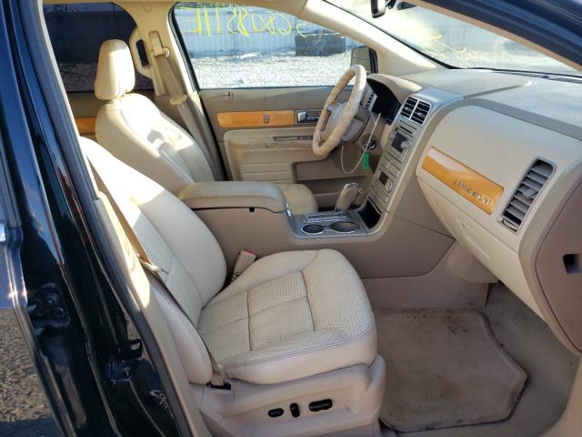 Photo 5 from auction – 2007 LINCOLN MKX with VIN 2LMDU68C67BJ05447