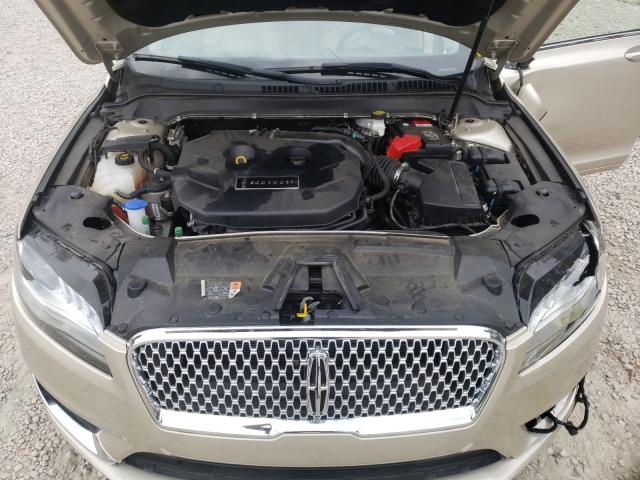 Photo 7 from auction – 2017 LINCOLN MKZ RESERV with VIN 3LN6L5F97HR627273