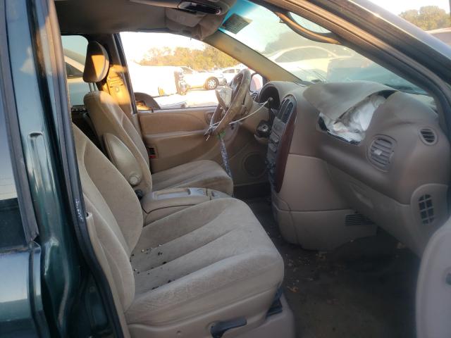 Photo 5 from auction – 2001 CHRYSLER TOWN & COU with VIN 2C8GP54L61R118099