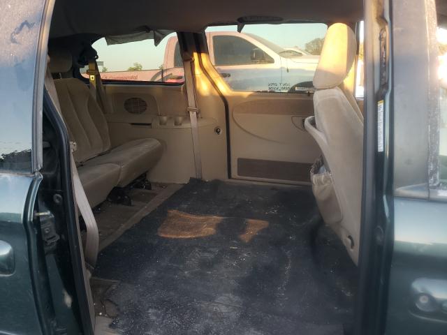 Photo 6 from auction – 2001 CHRYSLER TOWN & COU with VIN 2C8GP54L61R118099