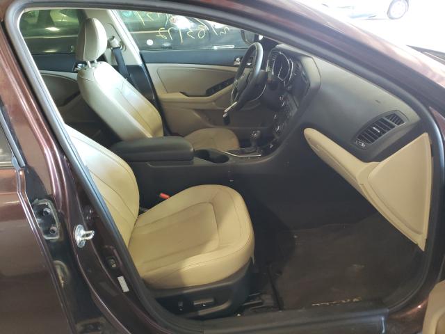 Photo 5 from auction – 2011 KIA OPTIMA EX with VIN KNAGN4A68B5145915