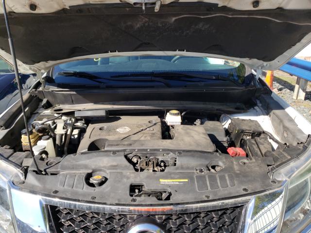 Photo 7 from auction – 2014 NISSAN PATHFINDER with VIN 5N1AR2MM7EC722439