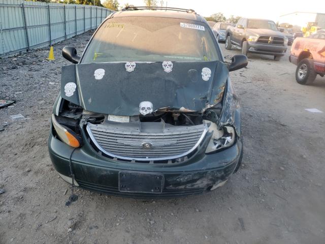 Photo 9 from auction – 2001 CHRYSLER TOWN & COU with VIN 2C8GP54L61R118099