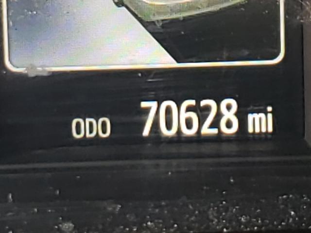 Photo 8 from auction – 2017 TOYOTA CAMRY with VIN 4T1BF1FK6HU768491