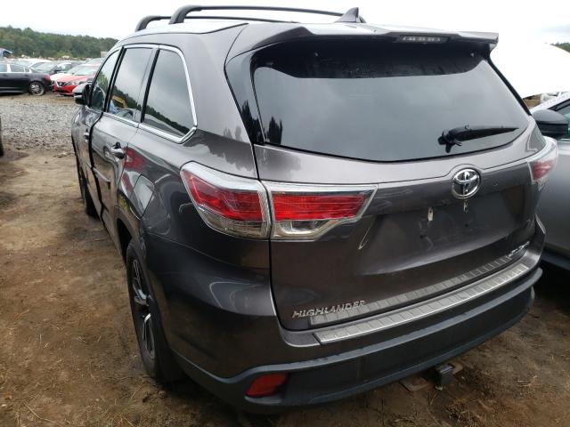 Photo 3 from auction – 2016 TOYOTA HIGHLANDER with VIN 5TDJKRFH9GS233902