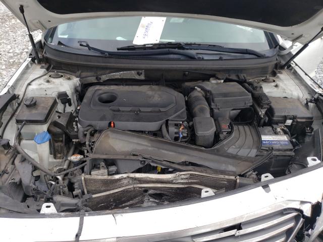 Photo 7 from auction – 2016 HYUNDAI SONATA SE with VIN 5NPE24AF9GH373979