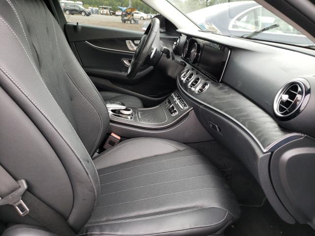 Photo 5 from auction – 2018 MERCEDES-BENZ E 300 4MAT with VIN WDDZF4KB2JA337816