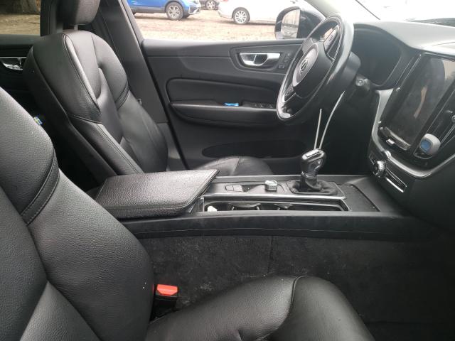 Photo 5 from auction – 2018 VOLVO XC60 T6 with VIN LYVA22RKXJB083519