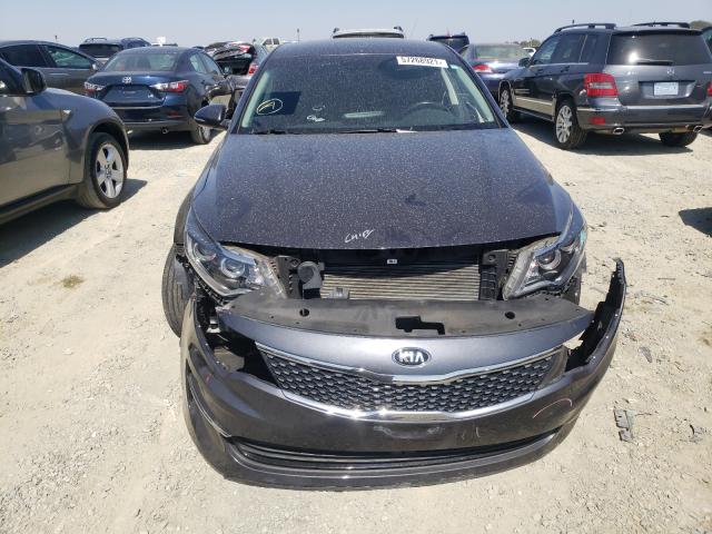 Photo 9 from auction – 2017 KIA OPTIMA EX with VIN 5XXGU4L34HG130700