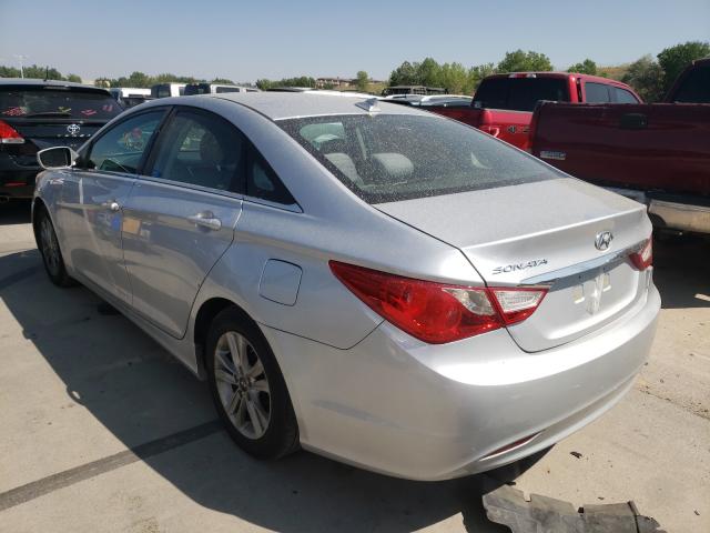 Photo 3 from auction – 2013 HYUNDAI SONATA with VIN 5NPEB4AC3DH670604