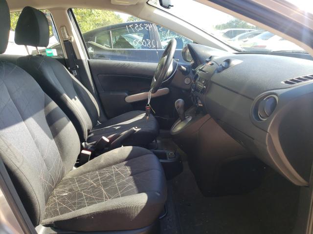 Photo 5 from auction – 2012 MAZDA MAZDA2 with VIN JM1DE1KZ9C0133025