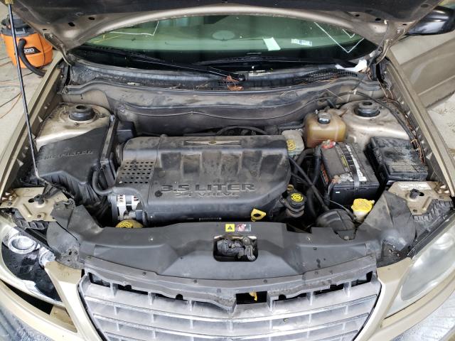 Photo 7 from auction – 2004 CHRYSLER PACIFICA with VIN 2C8GF68404R327855