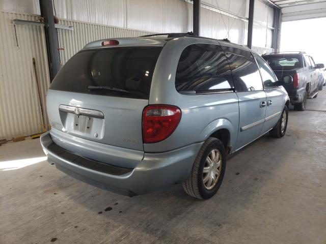 Photo 4 from auction – 2005 CHRYSLER TOWN & COU with VIN 2C4GP54L75R293145