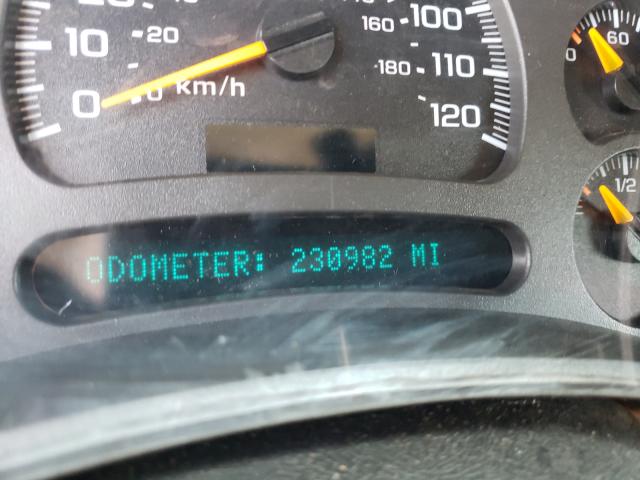 Photo 8 from auction – 2003 CHEVROLET SILVERADO with VIN 1GCJC33103F151410