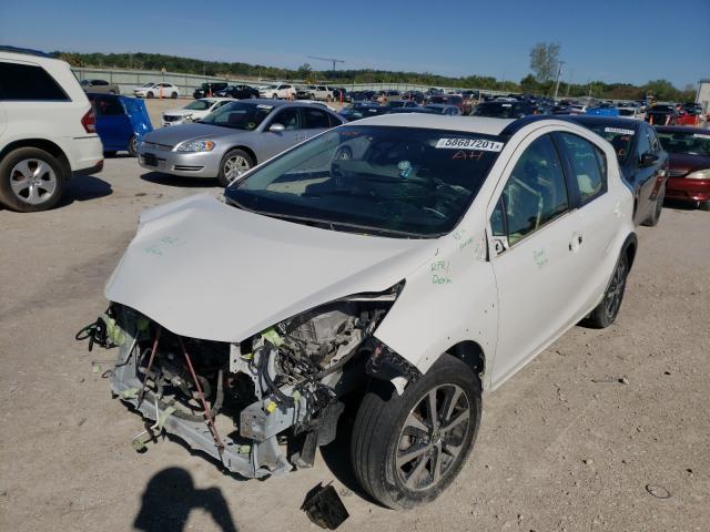 Photo 2 from auction – 2018 TOYOTA PRIUS C with VIN JTDKDTB38J1617485