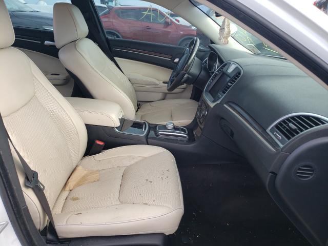 Photo 5 from auction – 2018 CHRYSLER 300 LIMITE with VIN 2C3CCAKG1JH137762