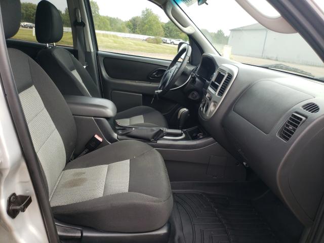 Photo 5 from auction – 2007 FORD ESCAPE XLT with VIN 1FMCU031X7KC03252