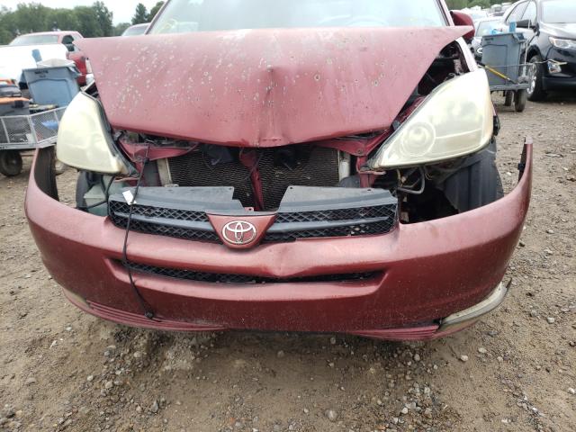 Photo 9 from auction – 2004 TOYOTA SIENNA XLE with VIN 5TDZA22C44S106705
