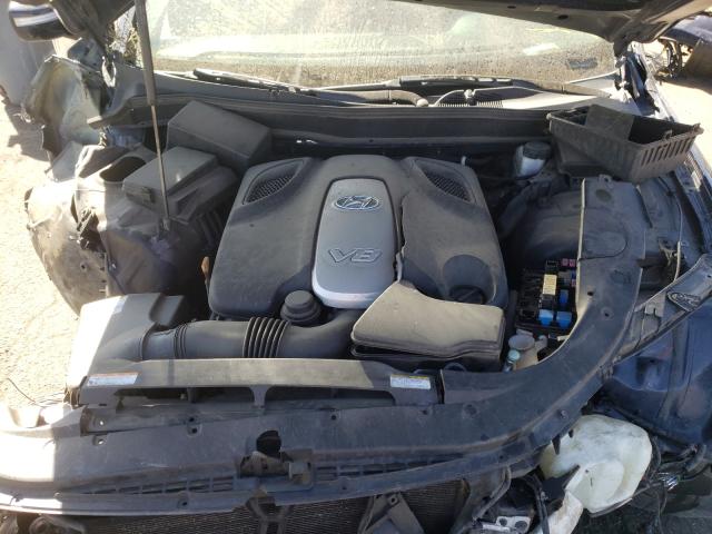 Photo 7 from auction – 2011 HYUNDAI GENESIS 4. with VIN KMHGC4DF6BU129122