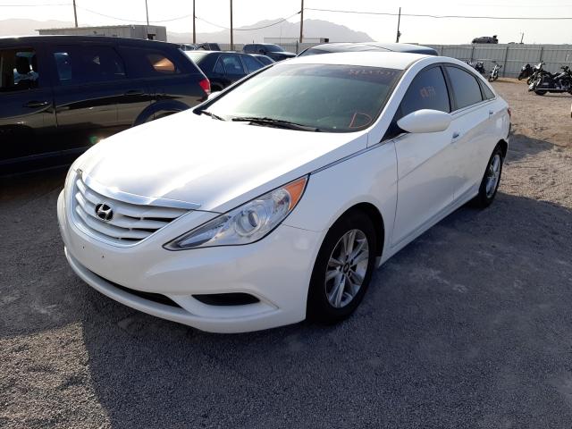 Photo 2 from auction – 2013 HYUNDAI SONATA GLS with VIN 5NPEB4AC0DH739488