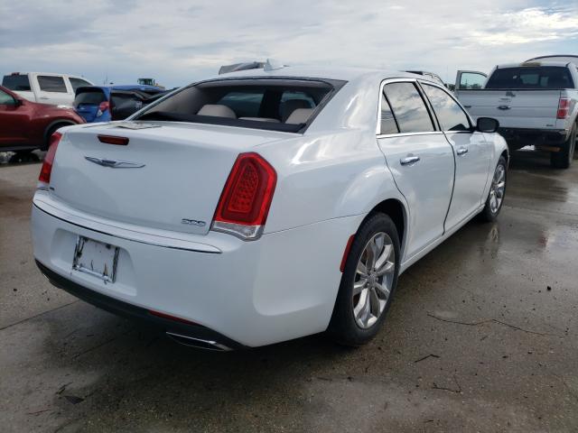Photo 4 from auction – 2018 CHRYSLER 300 LIMITE with VIN 2C3CCAKG1JH137762