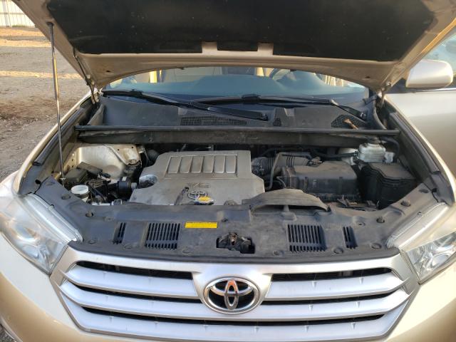 Photo 7 from auction – 2013 TOYOTA HIGHLANDER with VIN 5TDBK3EH8DS256280