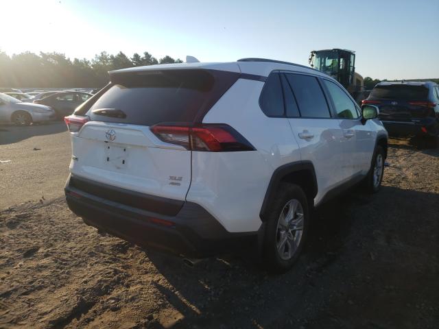 Photo 4 from auction – 2019 TOYOTA RAV4 XLE with VIN JTMP1RFV3KD523446