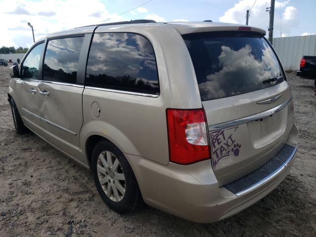 Photo 3 from auction – 2016 CHRYSLER TOWN & COU with VIN 2C4RC1BG9GR269290