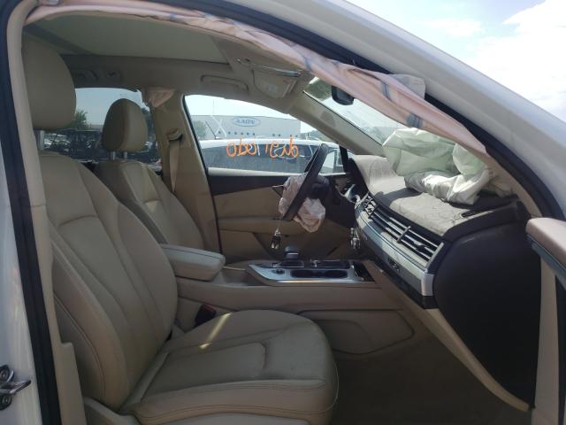 Photo 5 from auction – 2019 AUDI Q7 PREMIUM with VIN WA1LHAF77KD019988