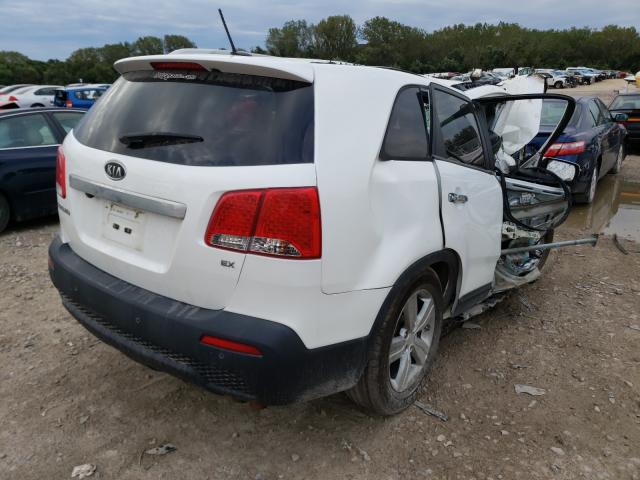 Photo 4 from auction – 2013 KIA SORENTO EX with VIN 5XYKU3A60DG353579