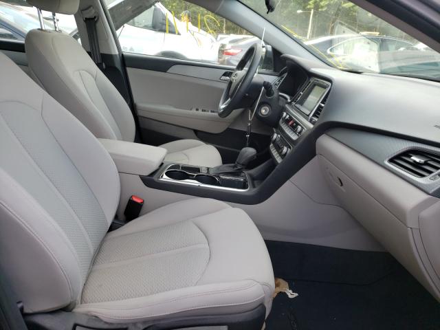 Photo 5 from auction – 2019 HYUNDAI SONATA SE with VIN 5NPE24AF8KH788963