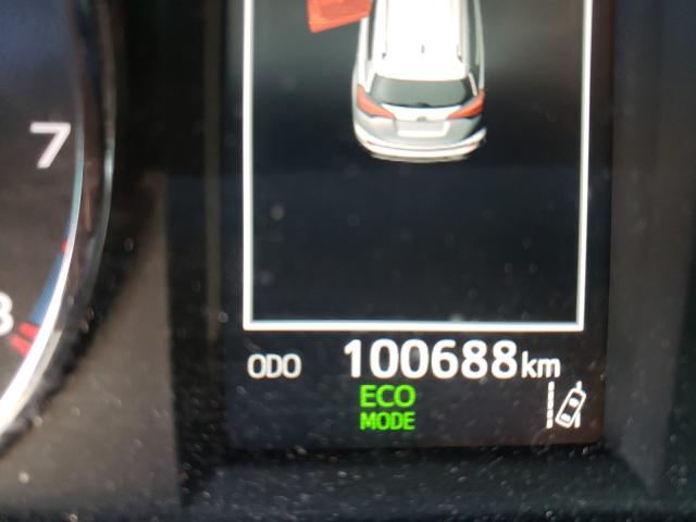 Photo 8 from auction – 2017 TOYOTA RAV4 LE with VIN 2T3BFREV5HW612511