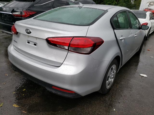 Photo 4 from auction – 2018 KIA FORTE LX with VIN 3KPFK4A79JE234640
