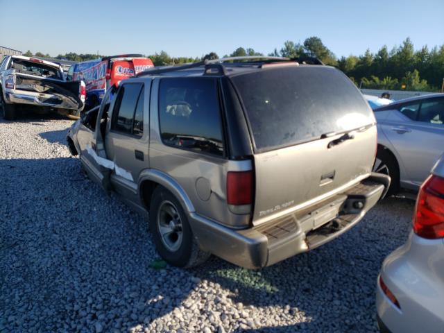 Photo 3 from auction – 2001 CHEVROLET BLAZER with VIN 1GNCS13W612131671