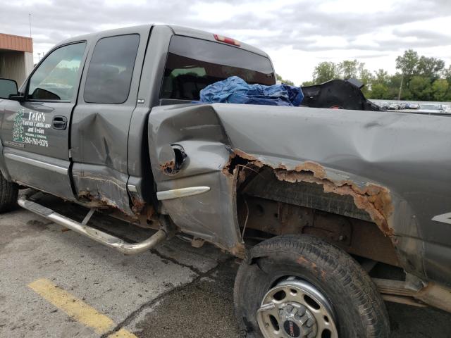Photo 9 from auction – 2002 GMC SIERRA K25 with VIN 1GTHK29U62Z211703