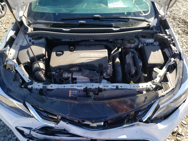 Photo 7 from auction – 2016 CHEVROLET CRUZE LT with VIN 1G1BE5SM4G7258474