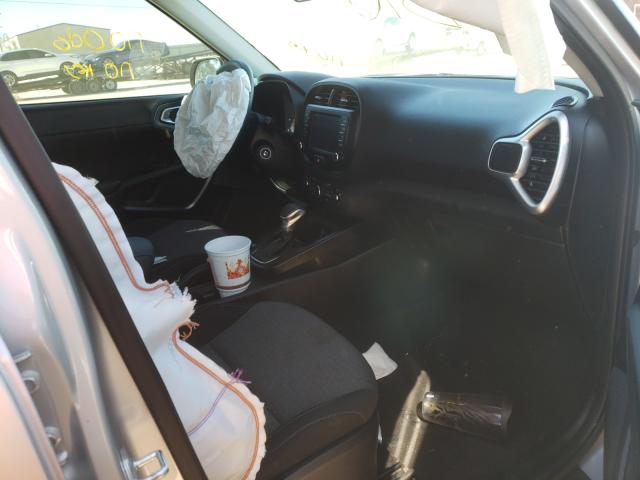 Photo 5 from auction – 2020 KIA SOUL LX with VIN KNDJ23AUXL7115153